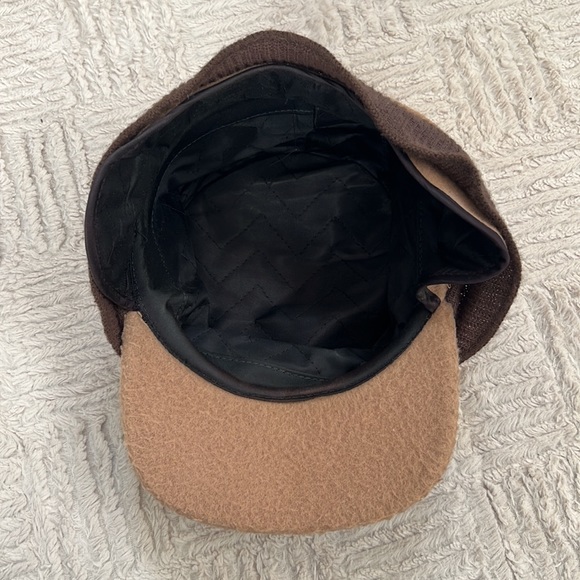 Men’s vintage winter hat cap with gold down ear warmer flaps in tan beige brown - Picture 14 of 16